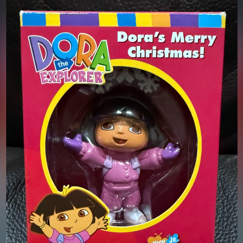 New in box 2003 Vintage Dora The Explorer Ornament